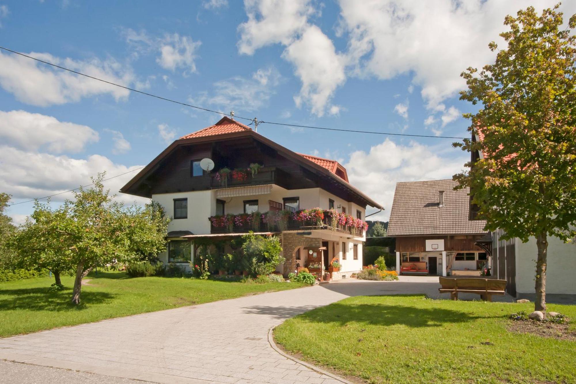 Ferienwohnung Sima Velden am Woerthersee Ngoại thất bức ảnh